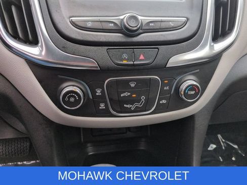 Used 2024 Chevrolet Equinox LS w/ LS Convenience Package AWD/4WD image 18