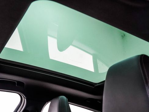 Used 2025 BMW X2 xDrive28i image 19