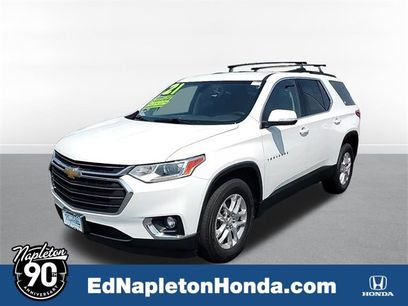 Used 2021 Chevrolet Traverse LT