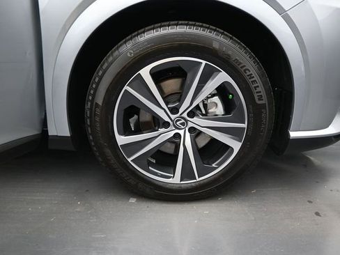 Used 2025 Lexus RX 350 Premium image 16