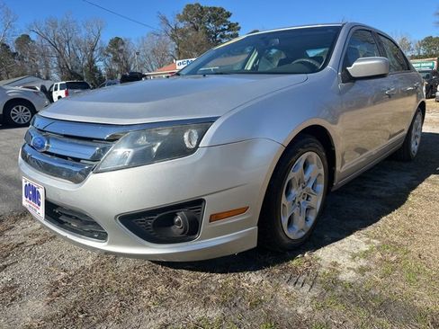 Used 2011 Ford Fusion SE w/ 202A Rapid Spec Order Code image 3