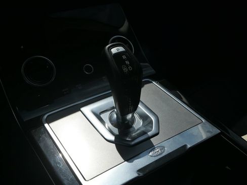 Used 2022 Land Rover Range Rover Evoque SE AWD/4WD image 21