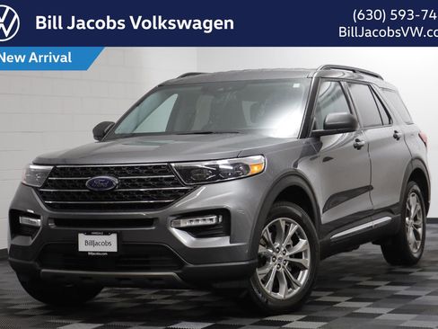 Used 2022 Ford Explorer XLT w/ Equipment Group 202A image 1