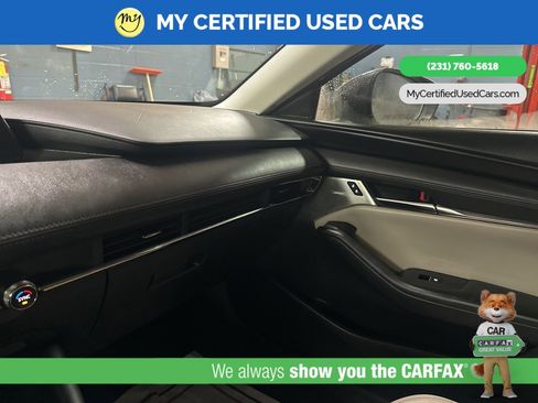 Used 2019 MAZDA MAZDA3 Preferred image 14