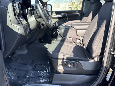 Used 2022 Chevrolet Silverado 1500 LT image 23