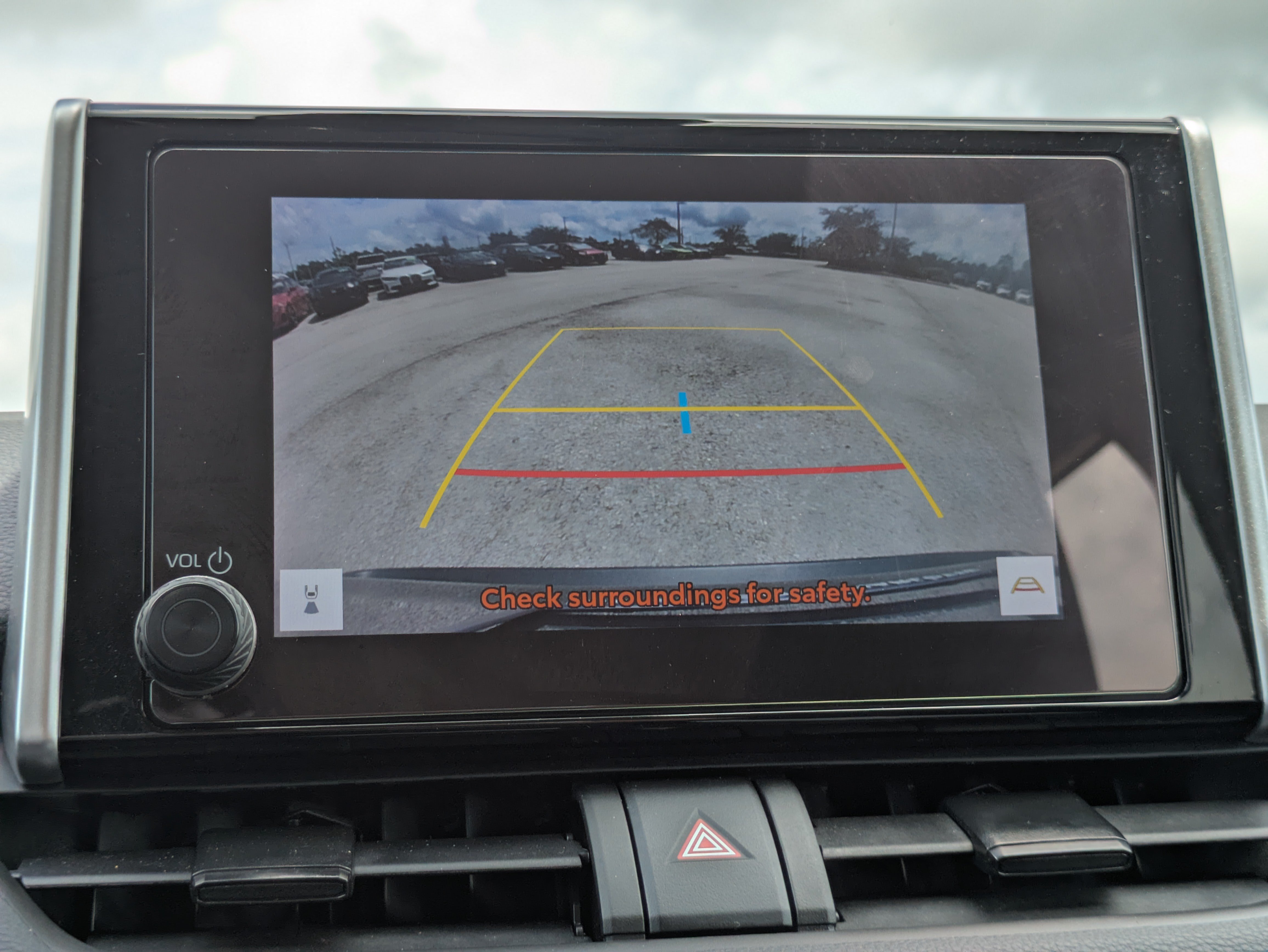 Used 2024 Toyota RAV4 LE FWD image 20