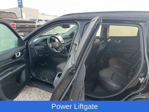 Used 2022 Jeep Compass Trailhawk w/ Trailhawk Elite Group image 5