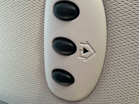 Used 2024 Ford Edge SEL w/ Convenience Package image 11