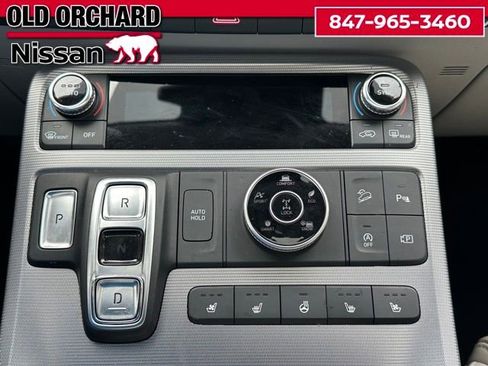 Used 2023 Hyundai Palisade Calligraphy w/ Winter Package image 17