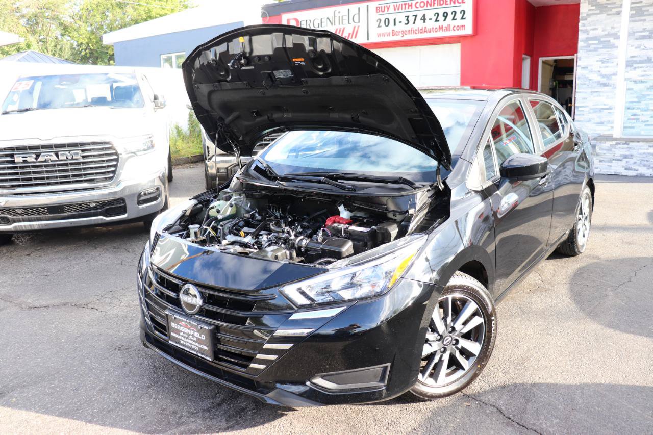 Used 2025 Nissan Versa SV w/ Trunk Package FWD image 42