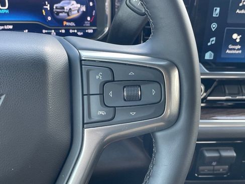 Used 2025 Chevrolet Silverado 1500 LT Trail Boss image 16