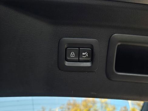 Certified 2025 MAZDA CX-90 3.3 Turbo w/ Premium Plus Pkg image 35