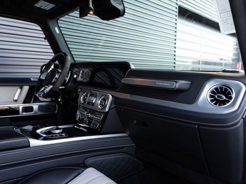 Used 2022 Mercedes-Benz G 63 AMG 4MATIC image 35