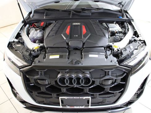 New 2026 Audi SQ7 Prestige image 15