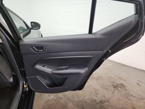 Used 2025 Nissan Altima 2.5 SV AWD/4WD image 29