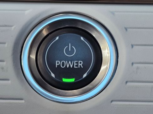 Used 2024 GMC Hummer EV 2X w/ Extreme Off-Road Package image 21