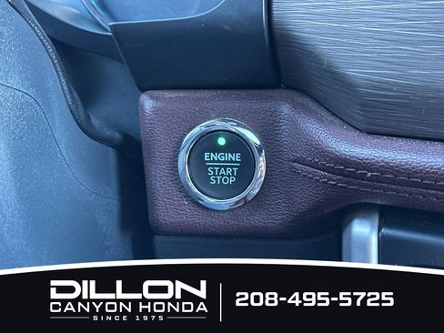 Used 2024 Ford Expedition Max Limited AWD/4WD image 24