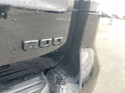 Certified 2024 Cadillac Escalade ESV Sport w/ LPO, ONYX Package image 5