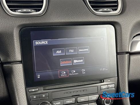 Used 2024 Porsche 718 Cayman image 19