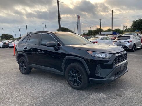 Certified 2021 Toyota RAV4 LE FWD image 2