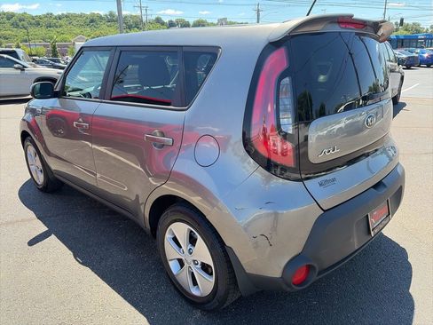 Used 2016 Kia Soul FWD image 5