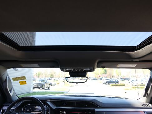 Used 2023 GMC Sierra 1500 Denali w/ Technology Package image 31