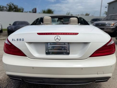 Used 2013 Mercedes-Benz SL 550 image 16