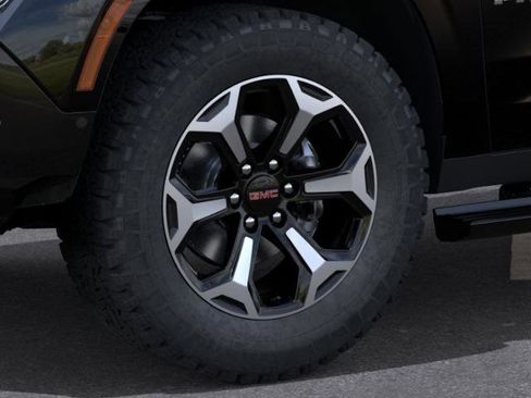 New 2026 GMC Yukon AT4 w/ AT4 Premium Plus Package AWD/4WD image 33