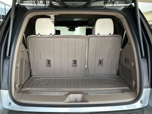 New 2026 GMC Yukon Denali w/ Denali Reserve Package image 34