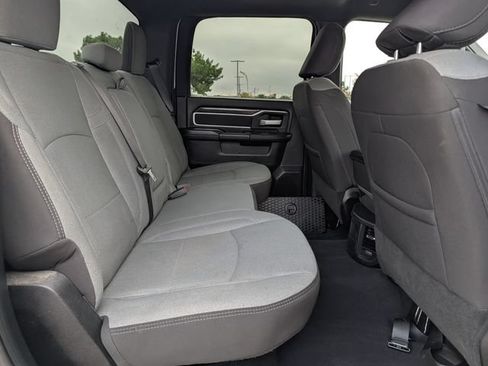 Used 2024 RAM 2500 Big Horn AWD/4WD image 31