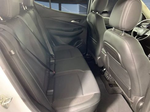 Used 2021 Buick Encore GX Preferred w/ Cold Weather Comfort Package FWD image 13