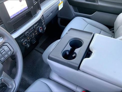 New 2026 Ford F250 XL w/ XL Chrome Package image 8
