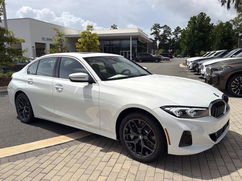 New 2026 BMW 330i Sedan w/ Convenience Package RWD image 3