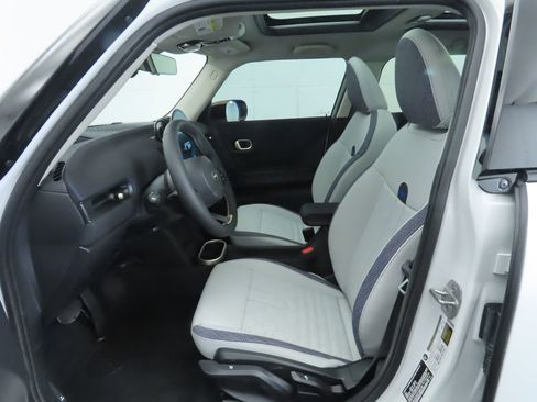 New 2026 MINI Cooper S image 21