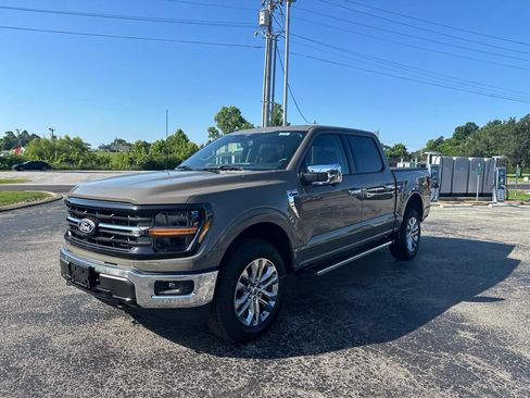New 2026 Ford F150 XLT w/ Equipment Group 302A MID AWD/4WD image 7