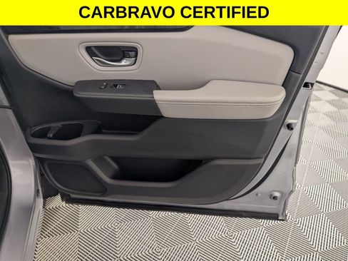 Used 2023 Honda Pilot Elite image 35