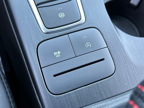 New 2024 Ford Escape ST-Line image 26