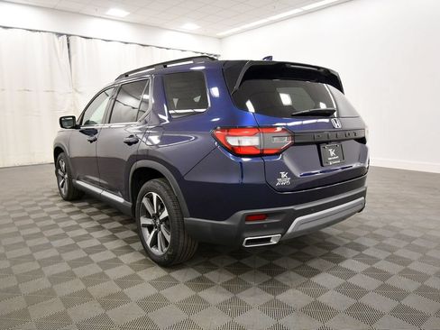 Certified 2023 Honda Pilot Elite image 5