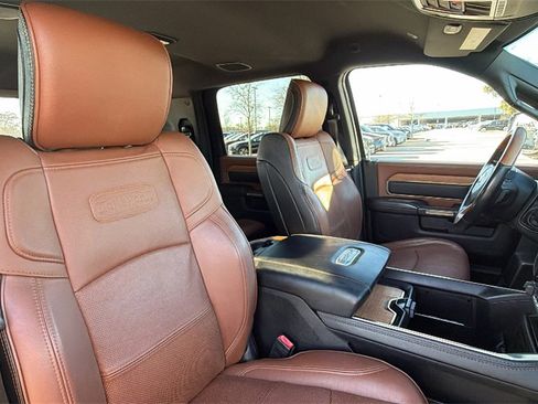 Used 2020 RAM 2500 Limited image 45