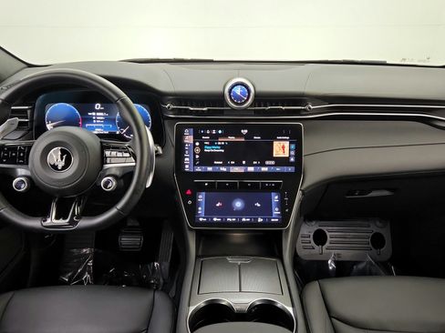 Used 2023 Maserati Grecale GT AWD/4WD image 20