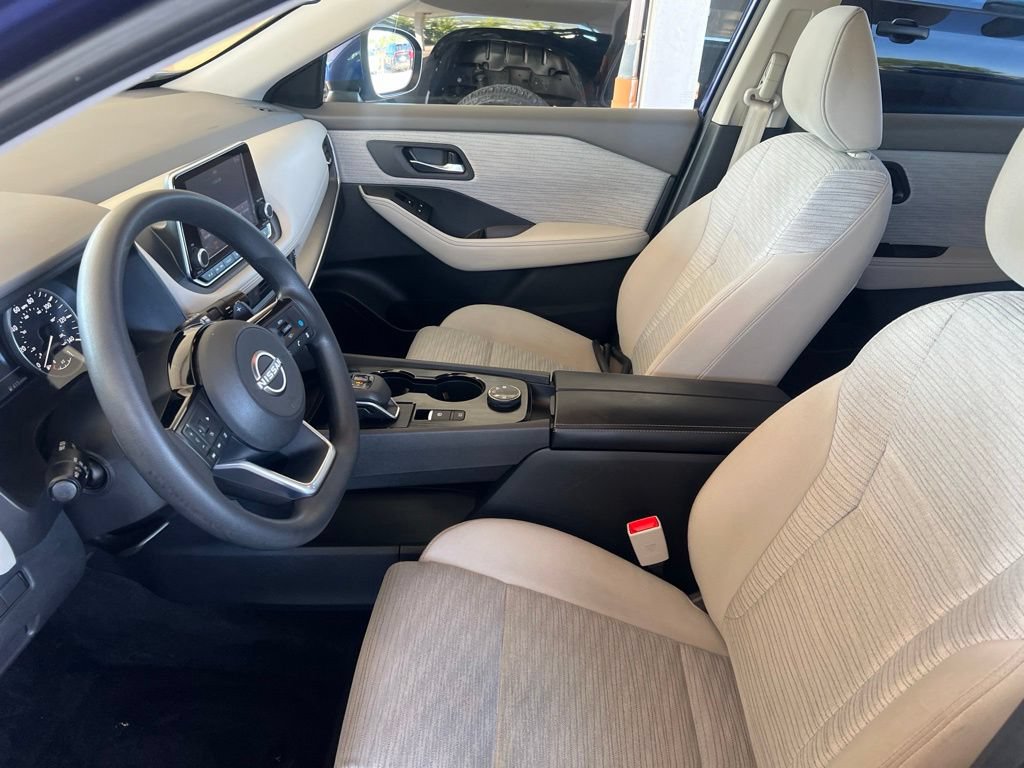 Certified 2023 Nissan Rogue SV AWD/4WD image 4