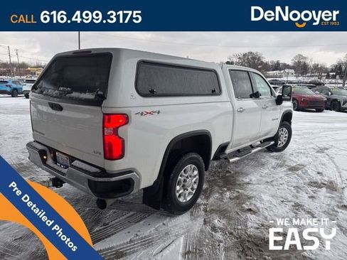 Used 2024 Chevrolet Silverado 2500 LTZ w/ LTZ Convenience Package image 4