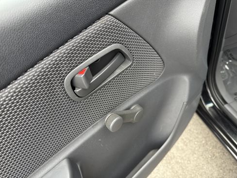 Used 2009 Kia Rio LX image 16