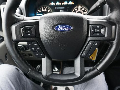 Used 2019 Ford F150 XLT w/ Equipment Group 302A Luxury image 18