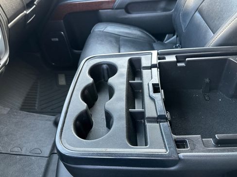 Used 2018 GMC Sierra 1500 SLT w/ SLT Premium Package image 31