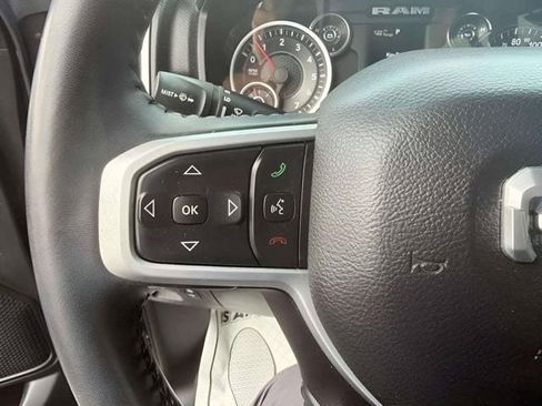 Used 2022 RAM 1500 Big Horn RWD image 4