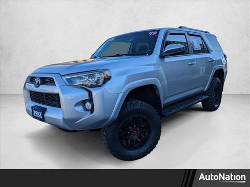 Used 2019 Toyota 4Runner SR5 image 1