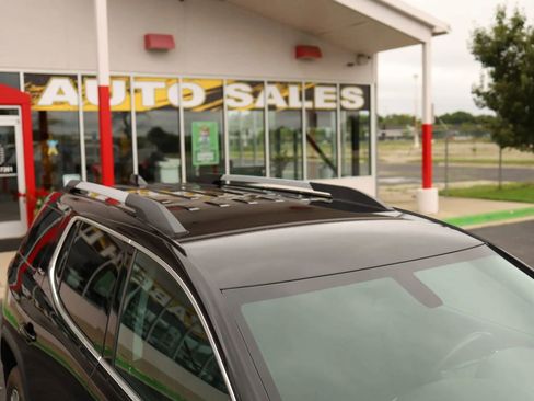 Used 2020 GMC Acadia SLE w/ Driver Convenience Package image 48