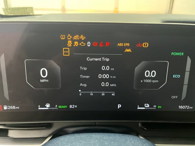 Used 2026 Kia Carnival SX w/ SX Dark Edition Package FWD image 17