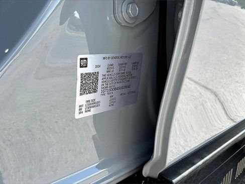 New 2025 GMC Hummer EV 3X image 13